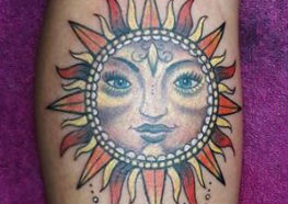 15 Tatuagens Inspiradoras do Sol para comemorar seu dia