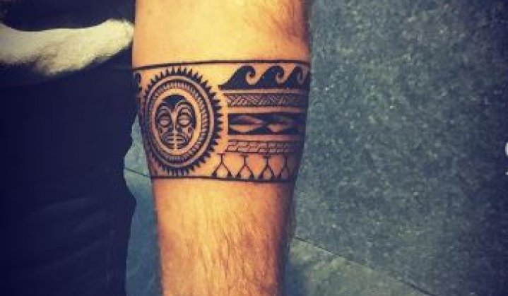 25+ Tatuagens Bracelete e Tudo que Você Precisa Saber