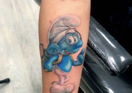 Amorosas e Apaixonantes Tatuagens dos Smurfs