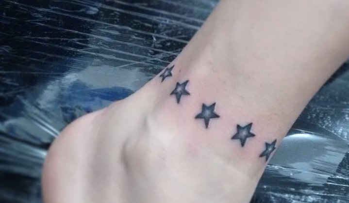 Tatuagem de Estrela: Significado e Locais para tatuar