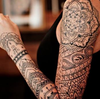 Tatuagens Femininas no Braço: Idéias, Inspirações e Muita Beleza