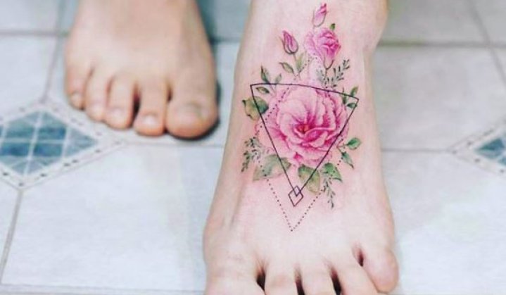 Tudo sobre Tatuagem no Pé + Incríveis Tattoos